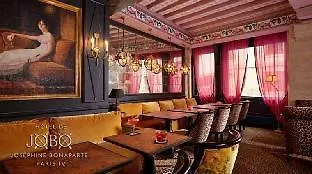 De Josephine Bonaparte 4*